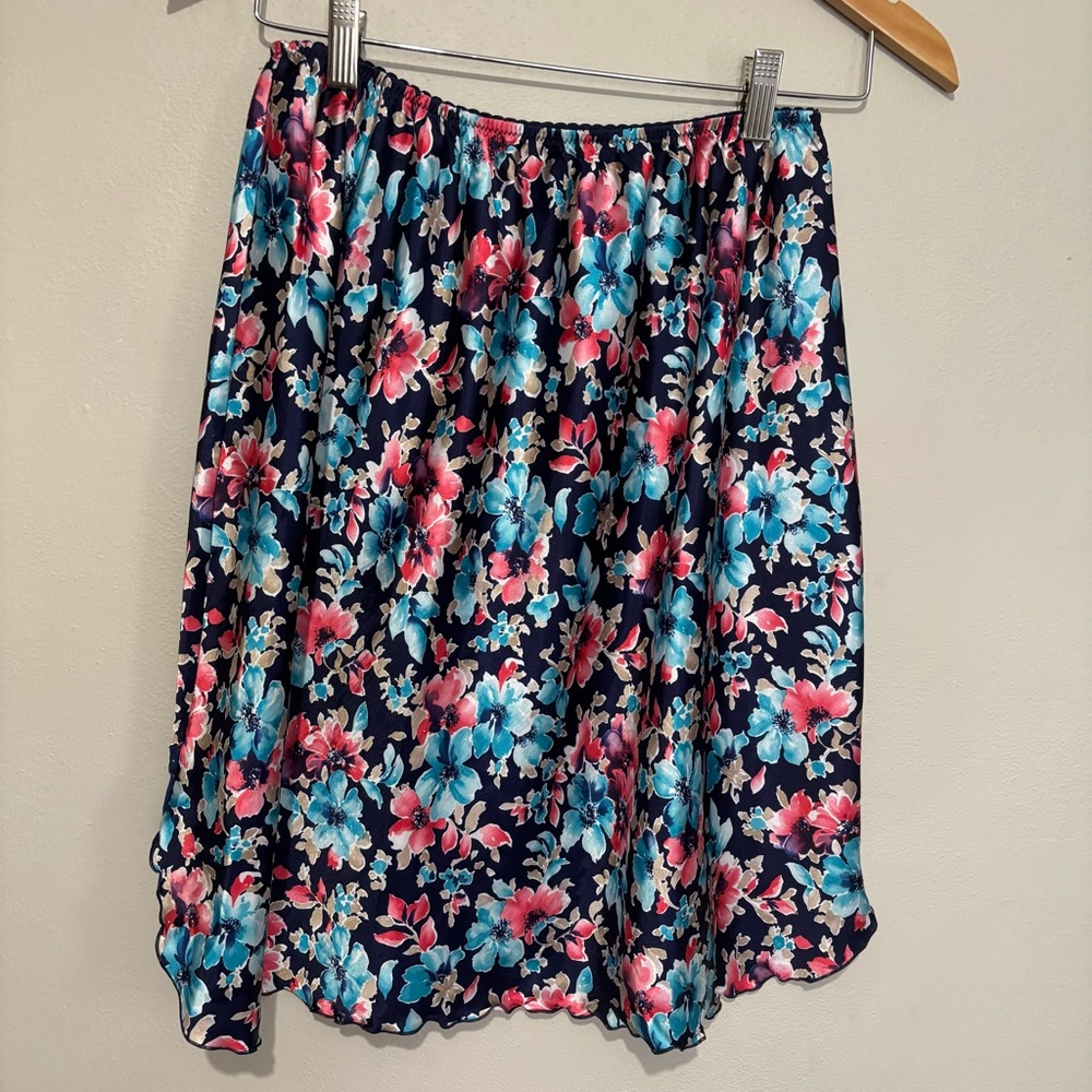 Olga Vintage Skirt Slip Size Small Blue & Pink Floral Lace - Picture 6 of 11